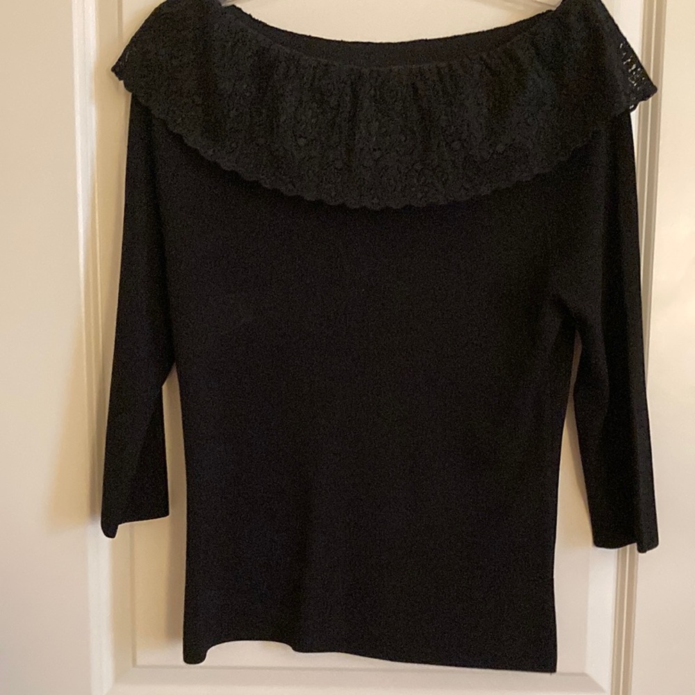 Cyrus off the shoulder sweater